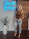 Evelyn midrise girlfriend jeans