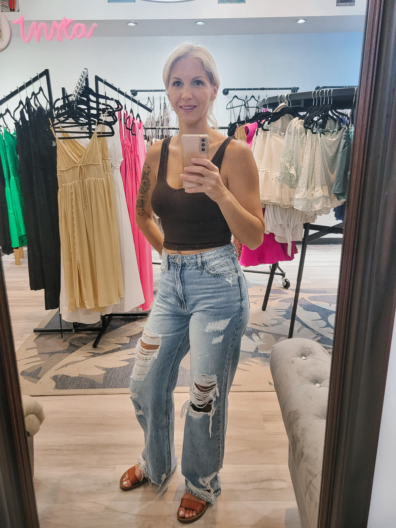 Sherrie Vervet loose 90's style jeans