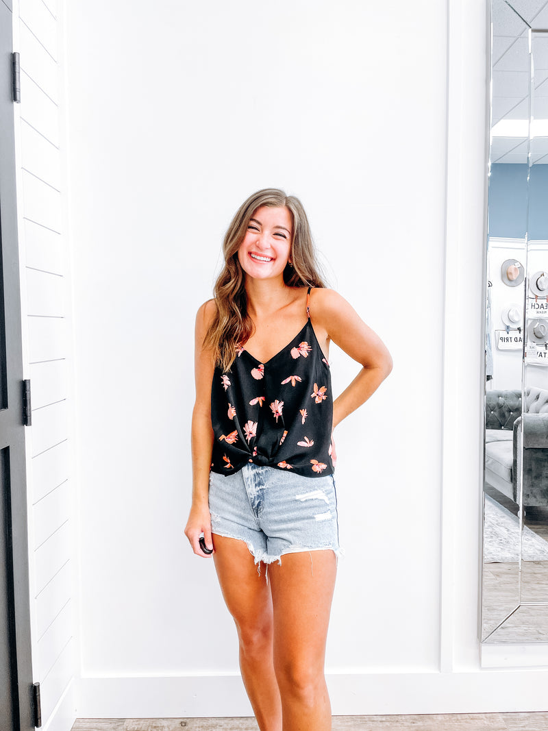 Dakota front knot top